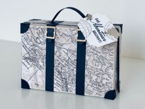 Koffer-Box mit Leporello
